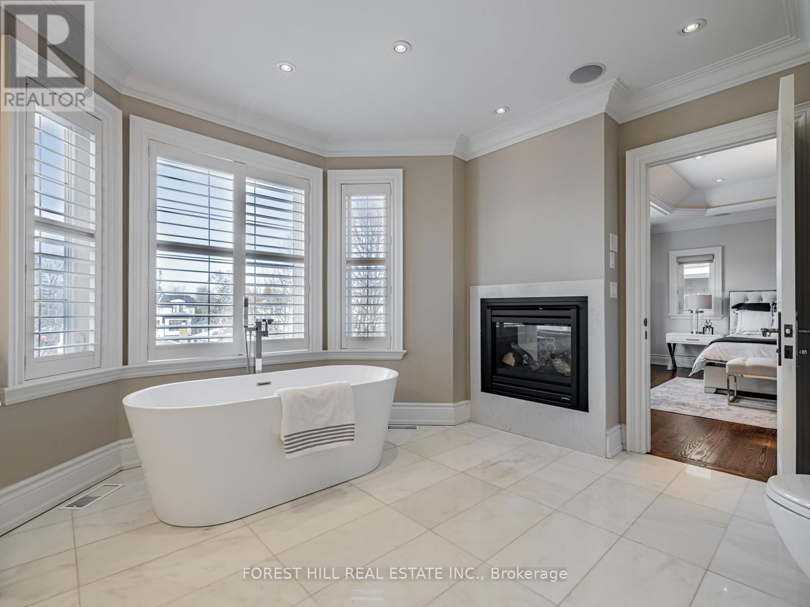 62 ATHABASKA AVENUE Image 27