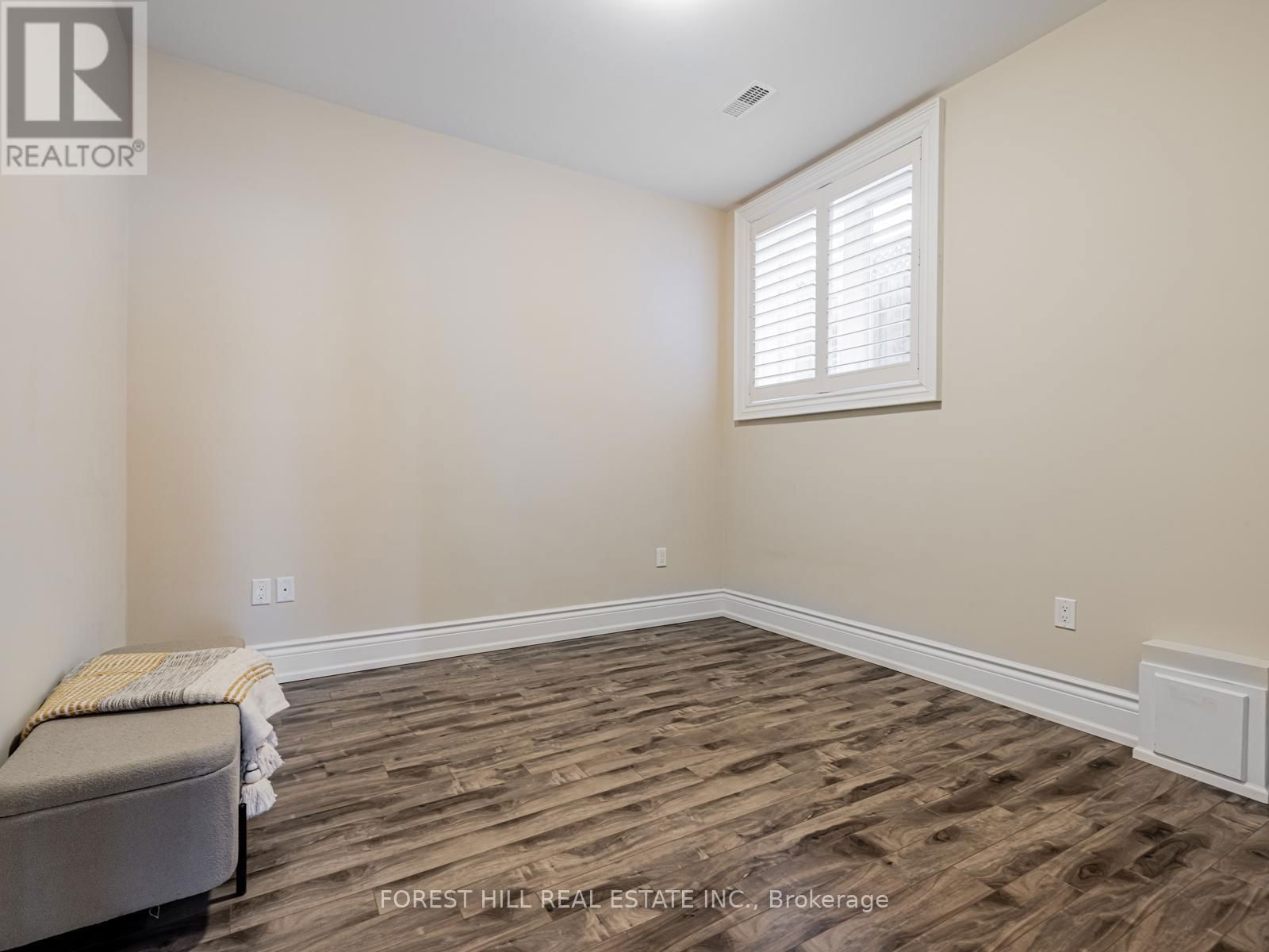 62 ATHABASKA AVENUE Image 36