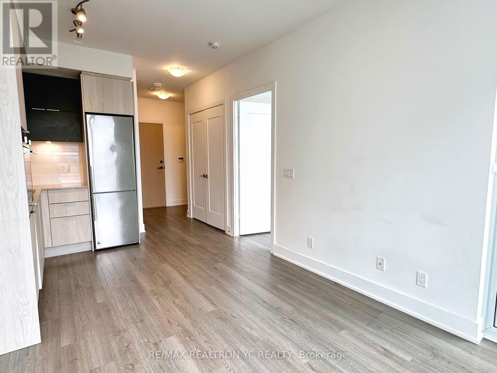 425 - 1 BELSIZE DRIVE Image 3