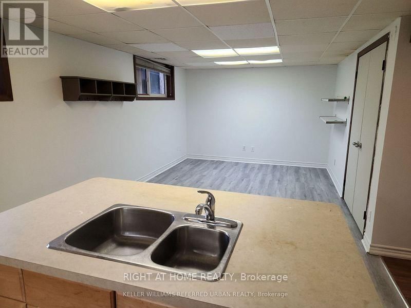 # Lower - 12 CAINES AVENUE Image 5