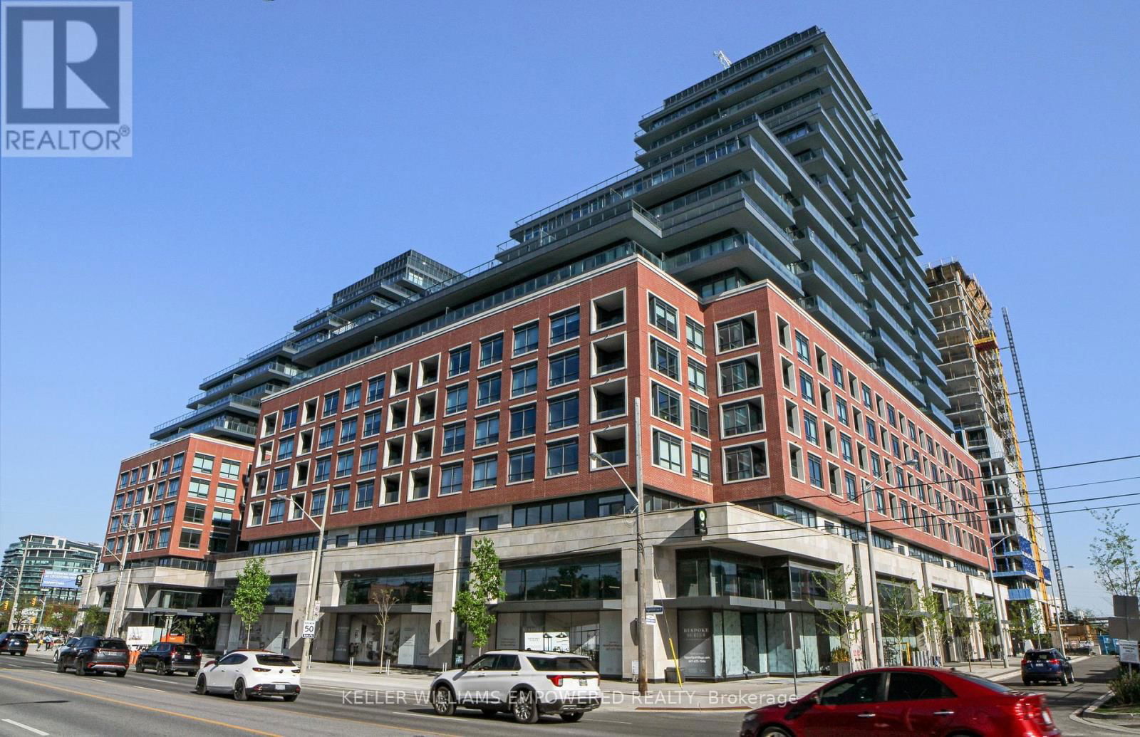 1307 - 33 FREDERICK TODD WAY Image 17