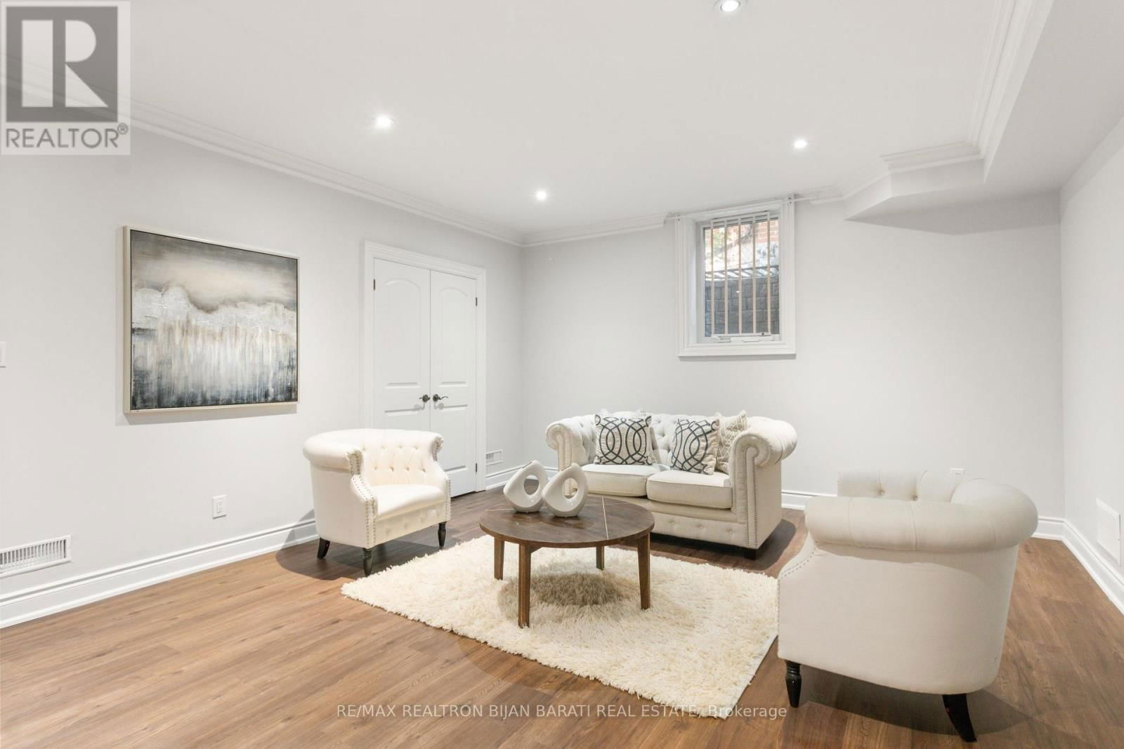 255 HOMEWOOD AVENUE Image 43