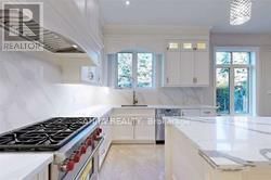 6 DANIEL COZENS COURT Image 14