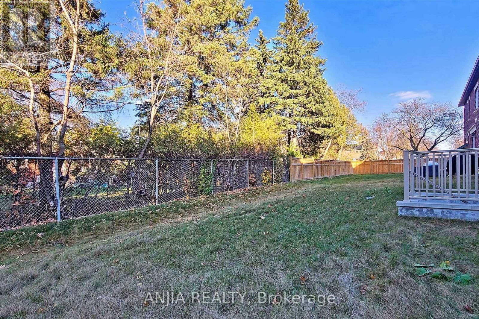 6 DANIEL COZENS COURT Image 28