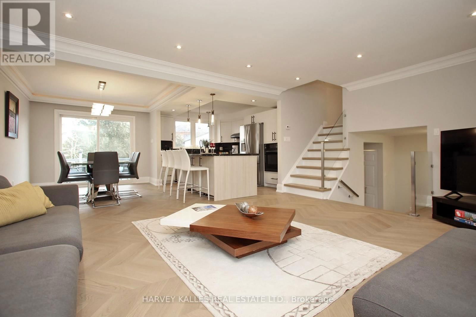 16 WEDGEPORT PLACE Image 17