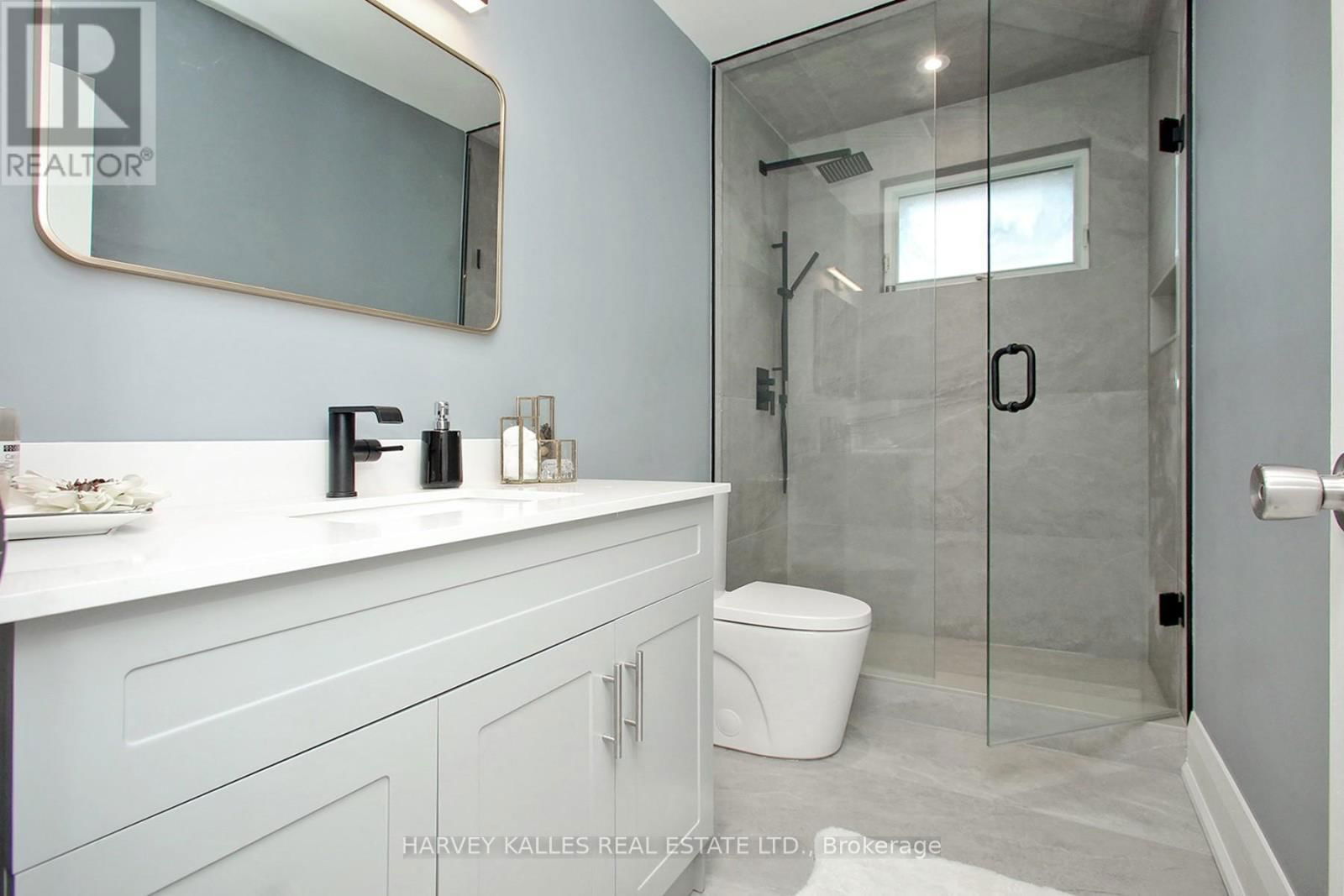 16 WEDGEPORT PLACE Image 28