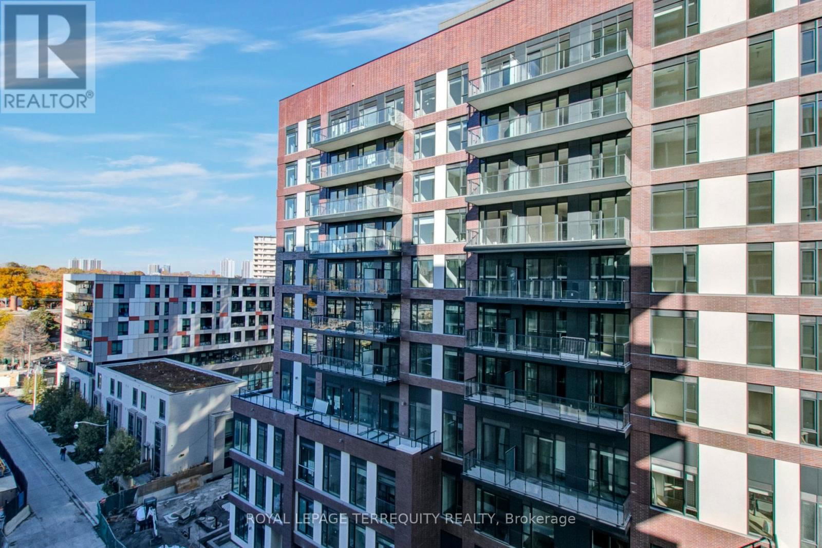 709 - 34 TUBMAN AVENUE Image 40