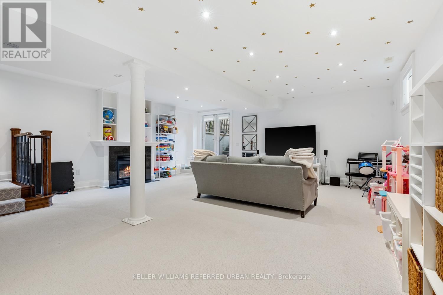 92 FELBRIGG AVENUE Image 36
