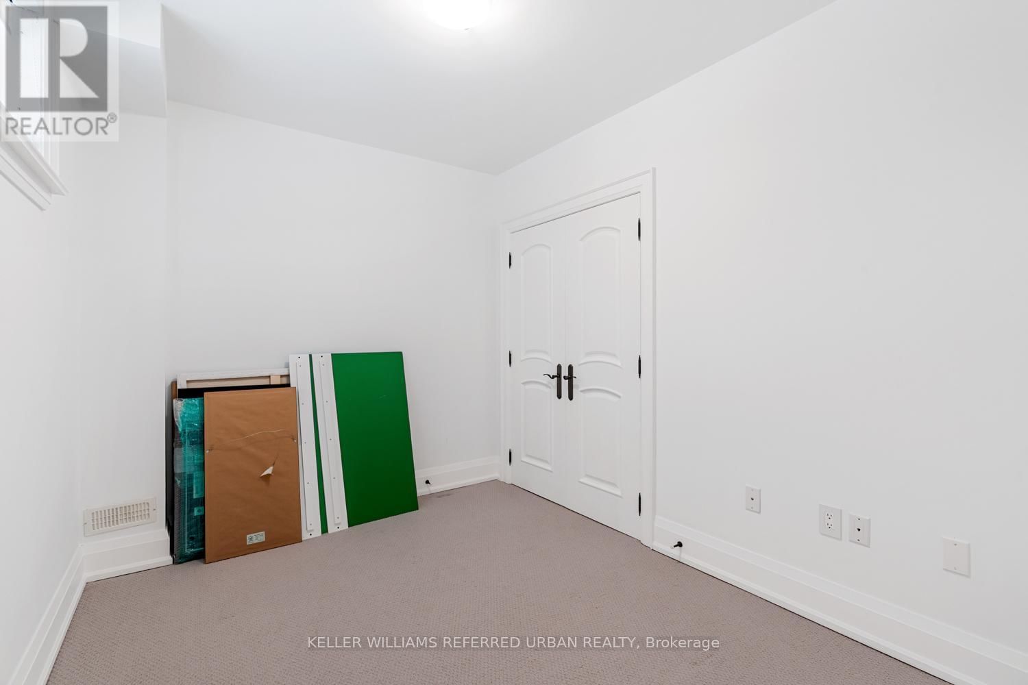 92 FELBRIGG AVENUE Image 39