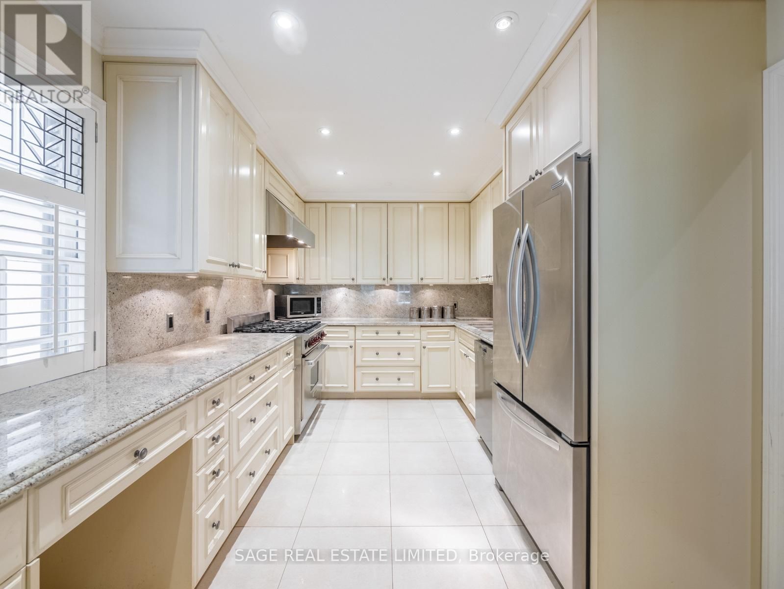 88A GLEN ROAD Image 13