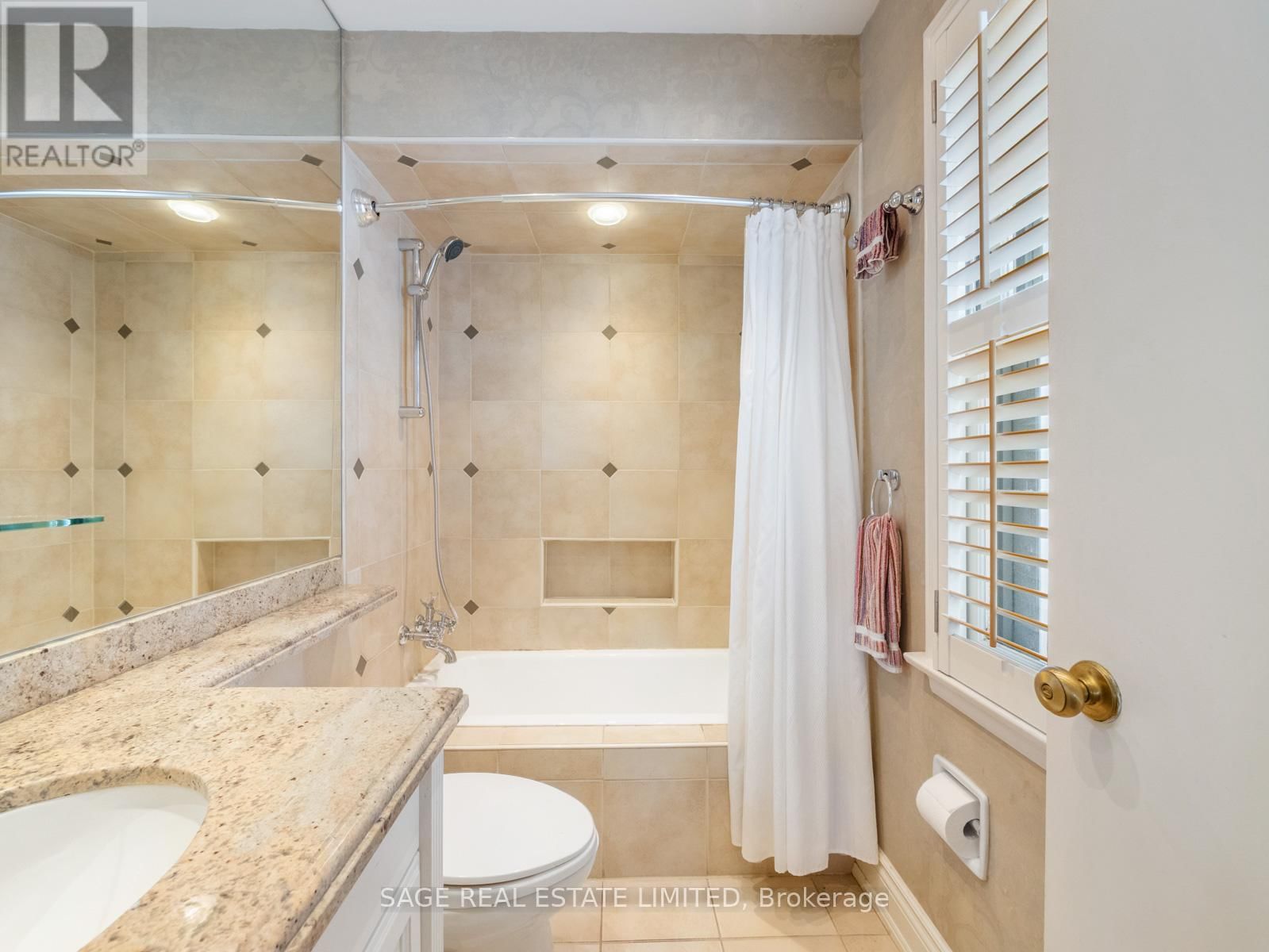 88A GLEN ROAD Image 27