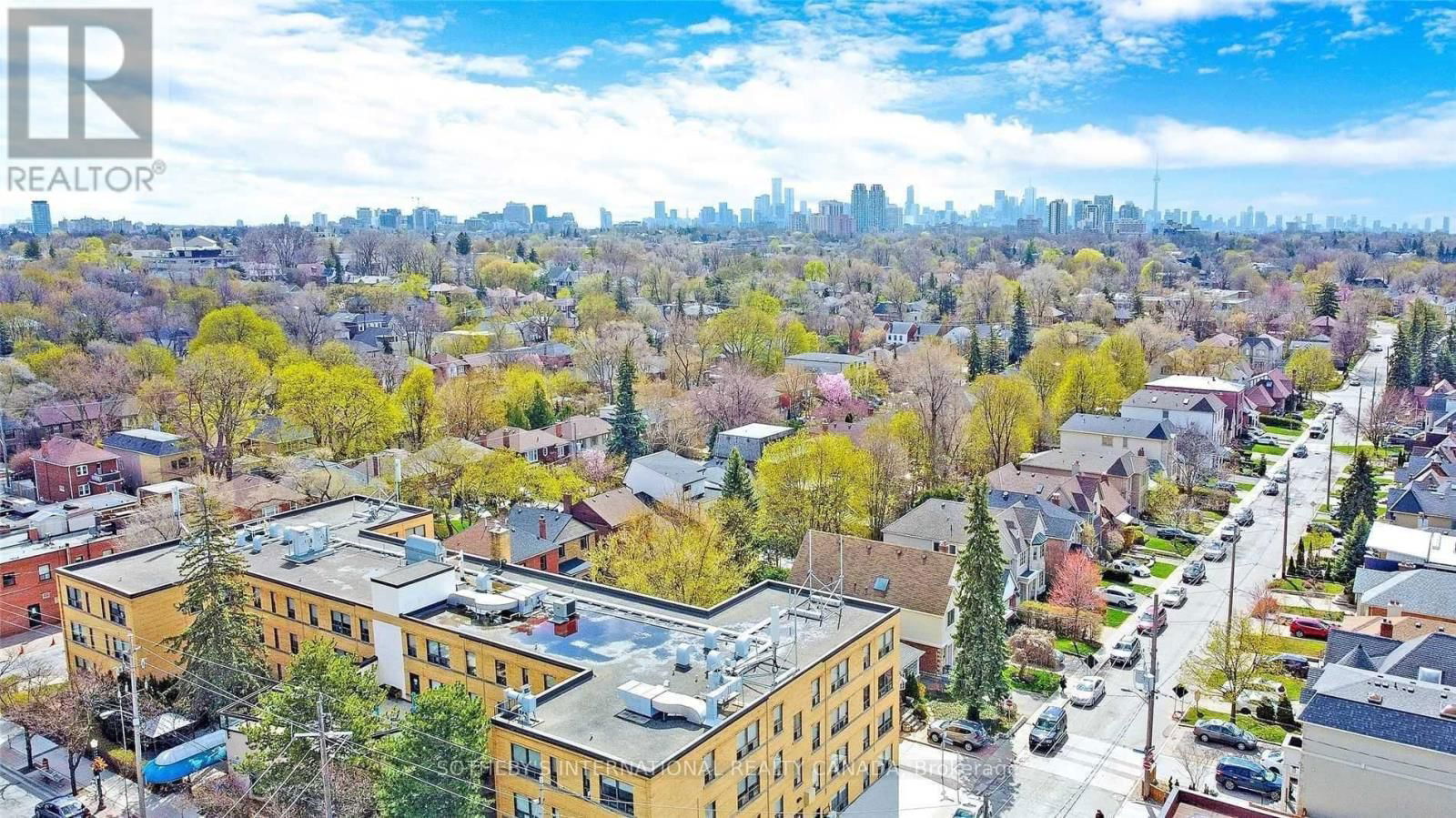 1172 EGLINTON AVENUE WEST Image 26