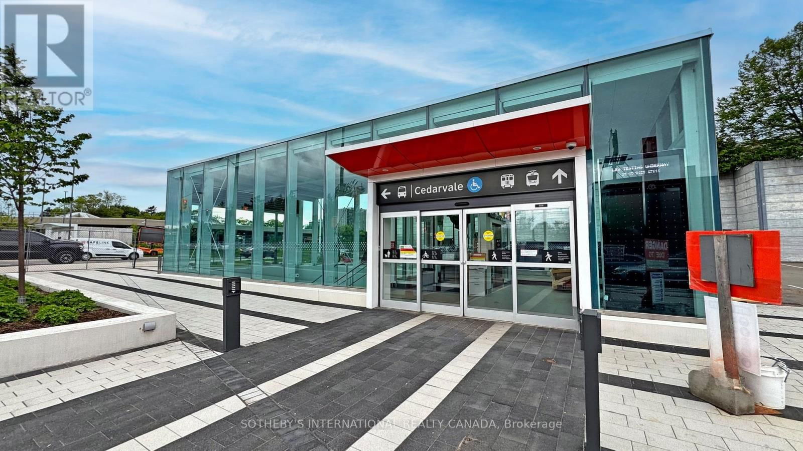 1172 EGLINTON AVENUE WEST Image 5