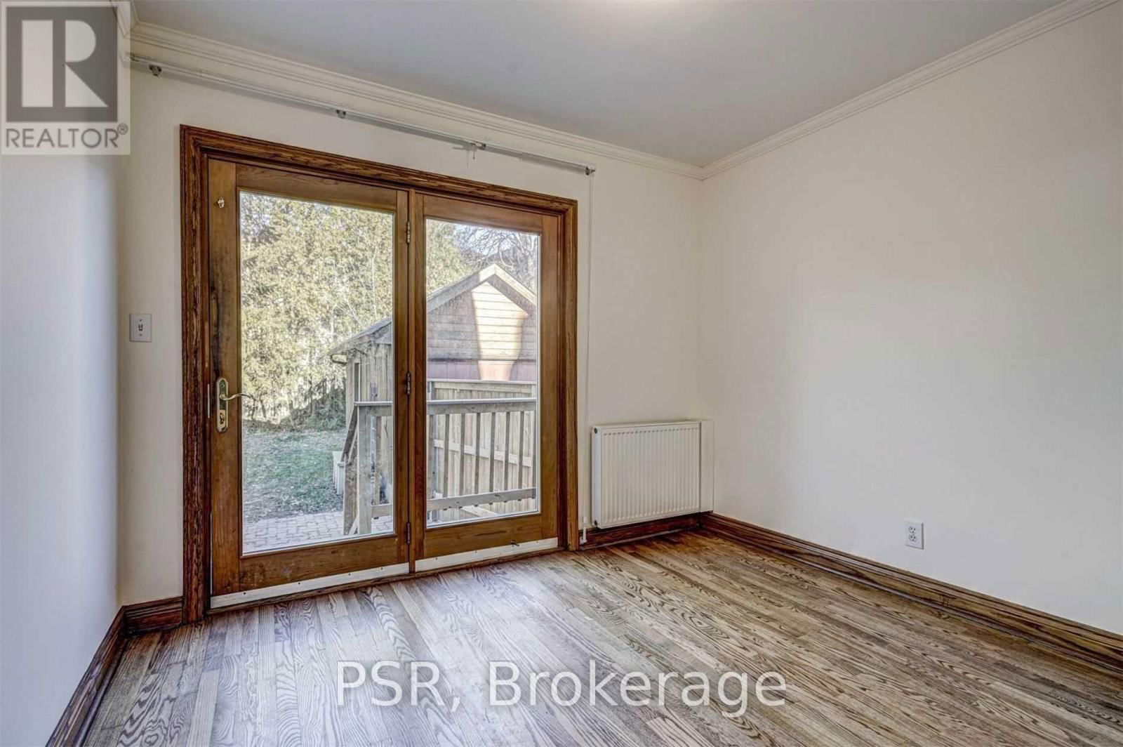 98 ROSELAWN AVENUE Image 17