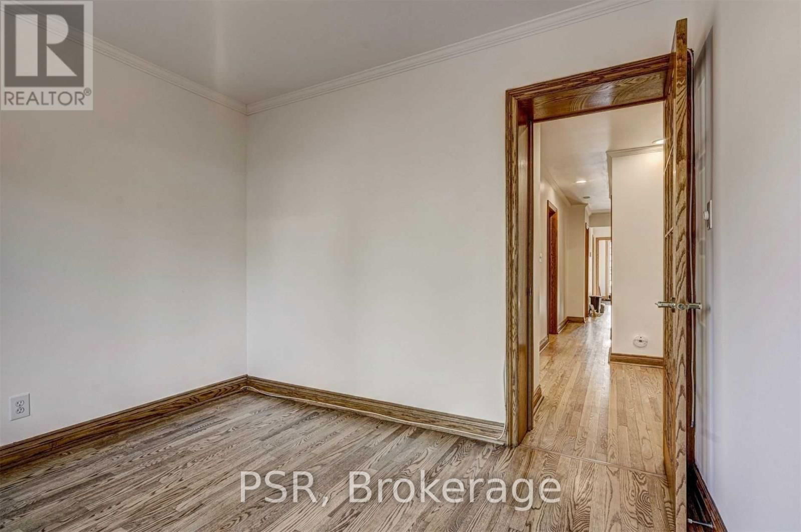 98 ROSELAWN AVENUE Image 18
