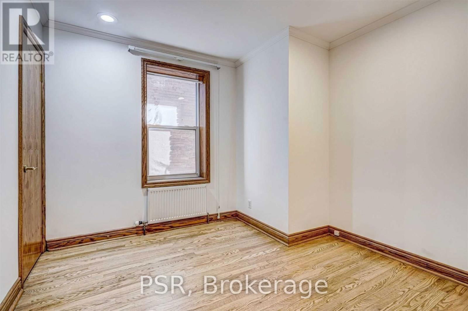 98 ROSELAWN AVENUE Image 9