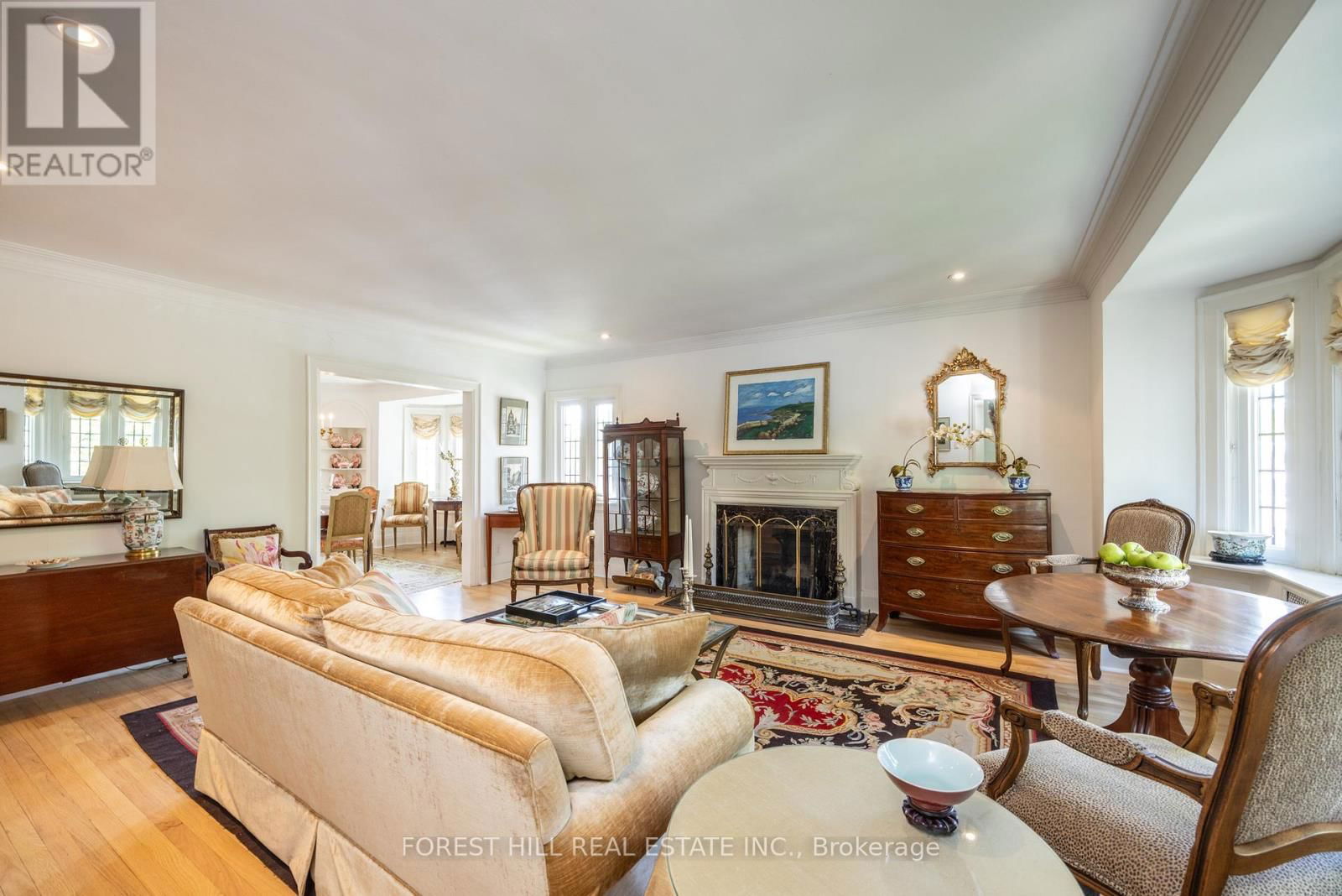 18 COLLEGE VIEW AVENUE Image 15