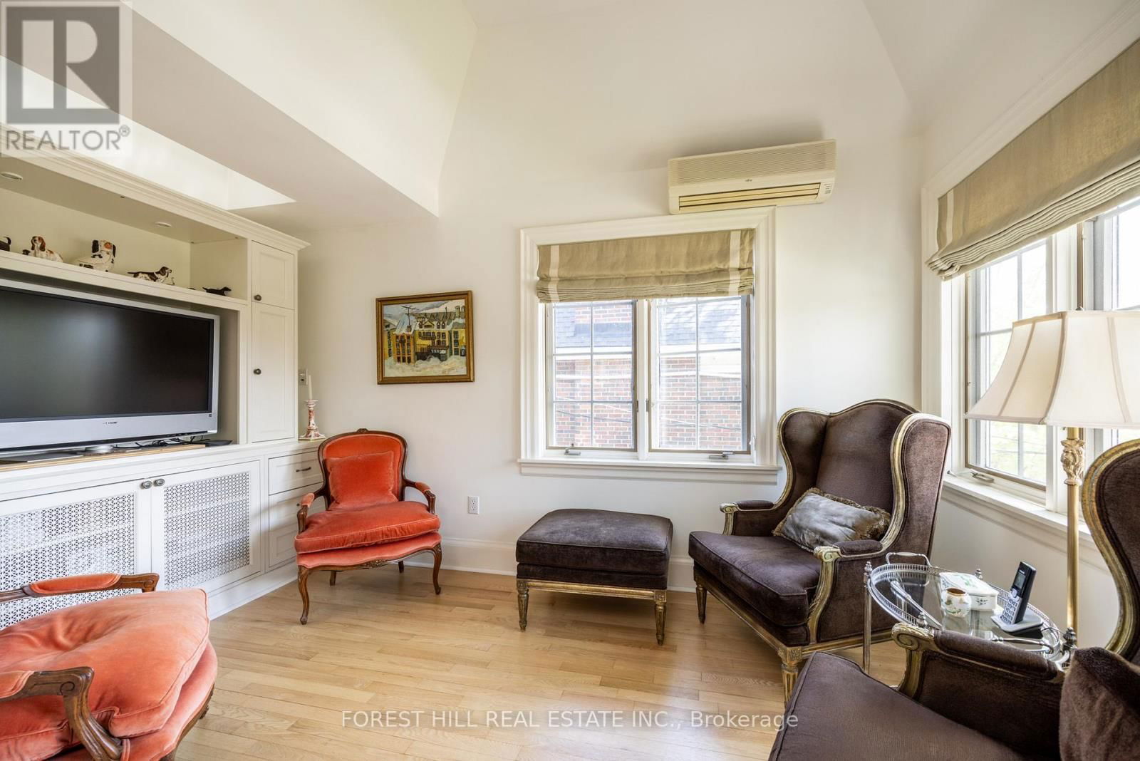 18 COLLEGE VIEW AVENUE Image 20