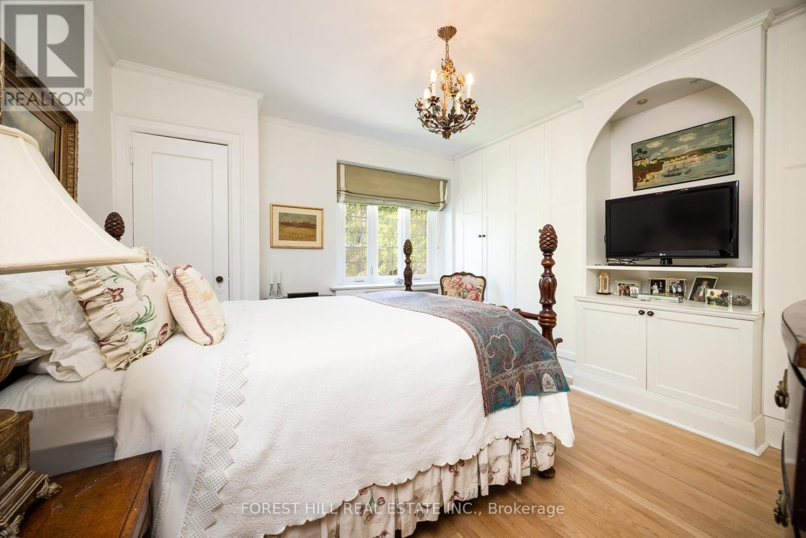 18 COLLEGE VIEW AVENUE Image 21
