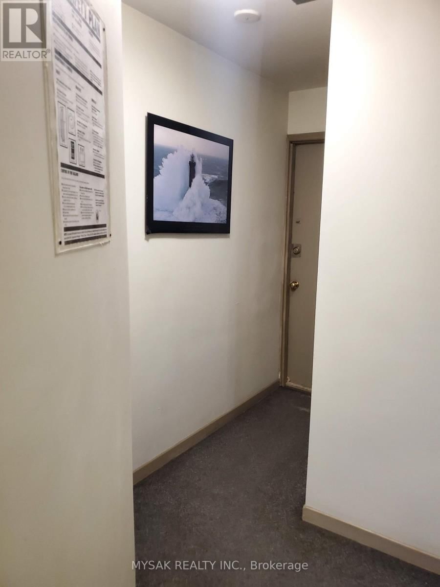 104 BEDFORD ROAD Image 20