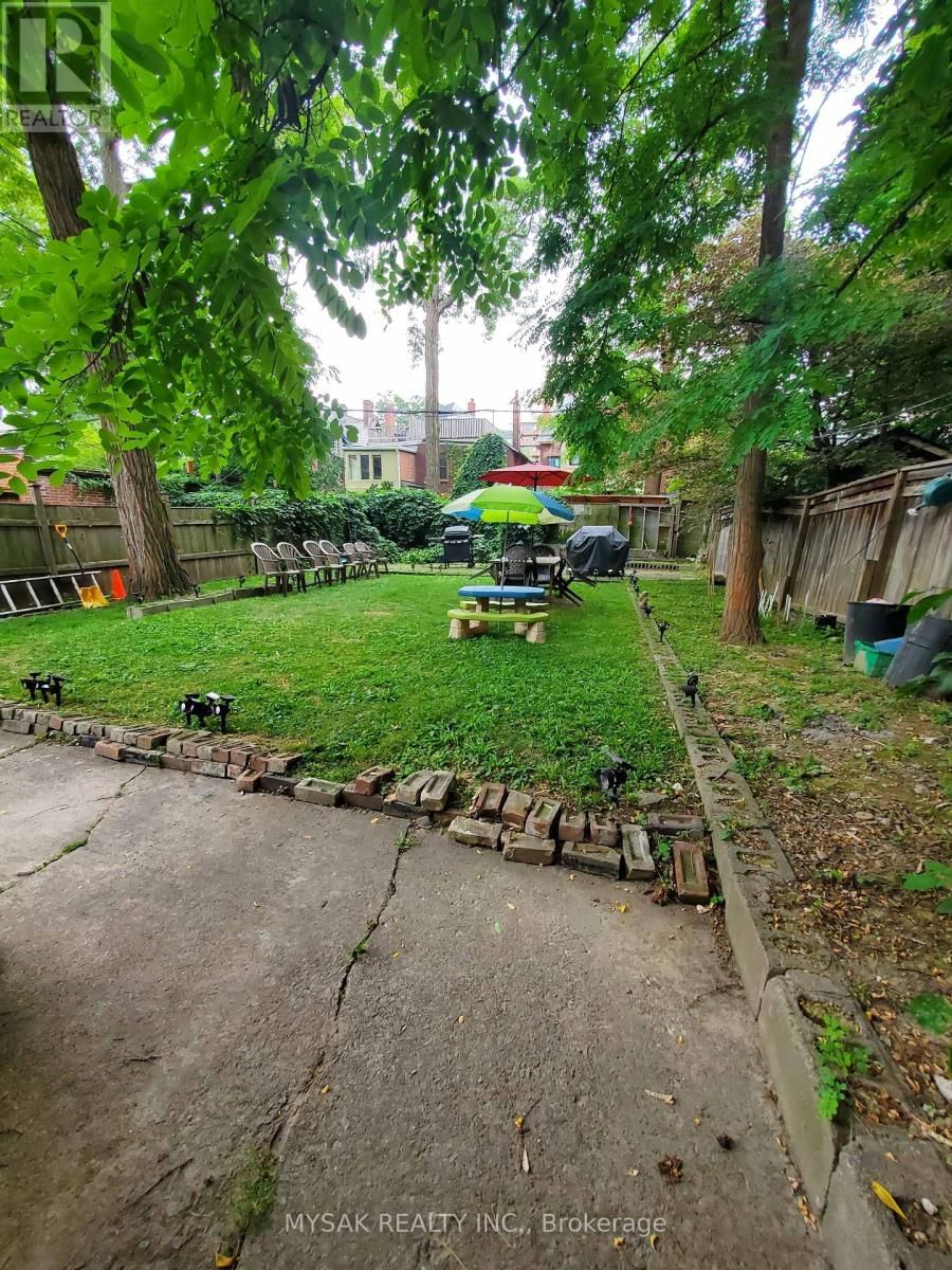 104 BEDFORD ROAD Image 31