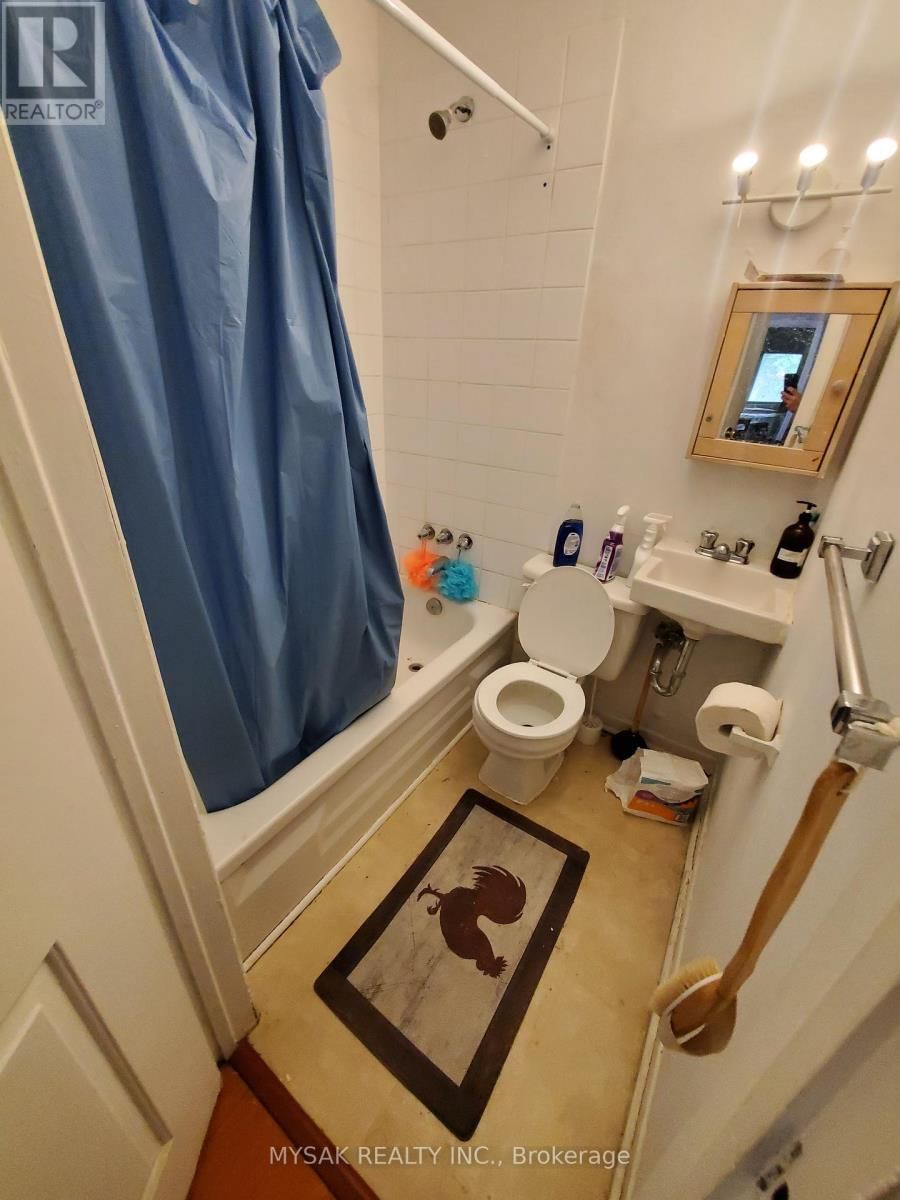 104 BEDFORD ROAD Image 7