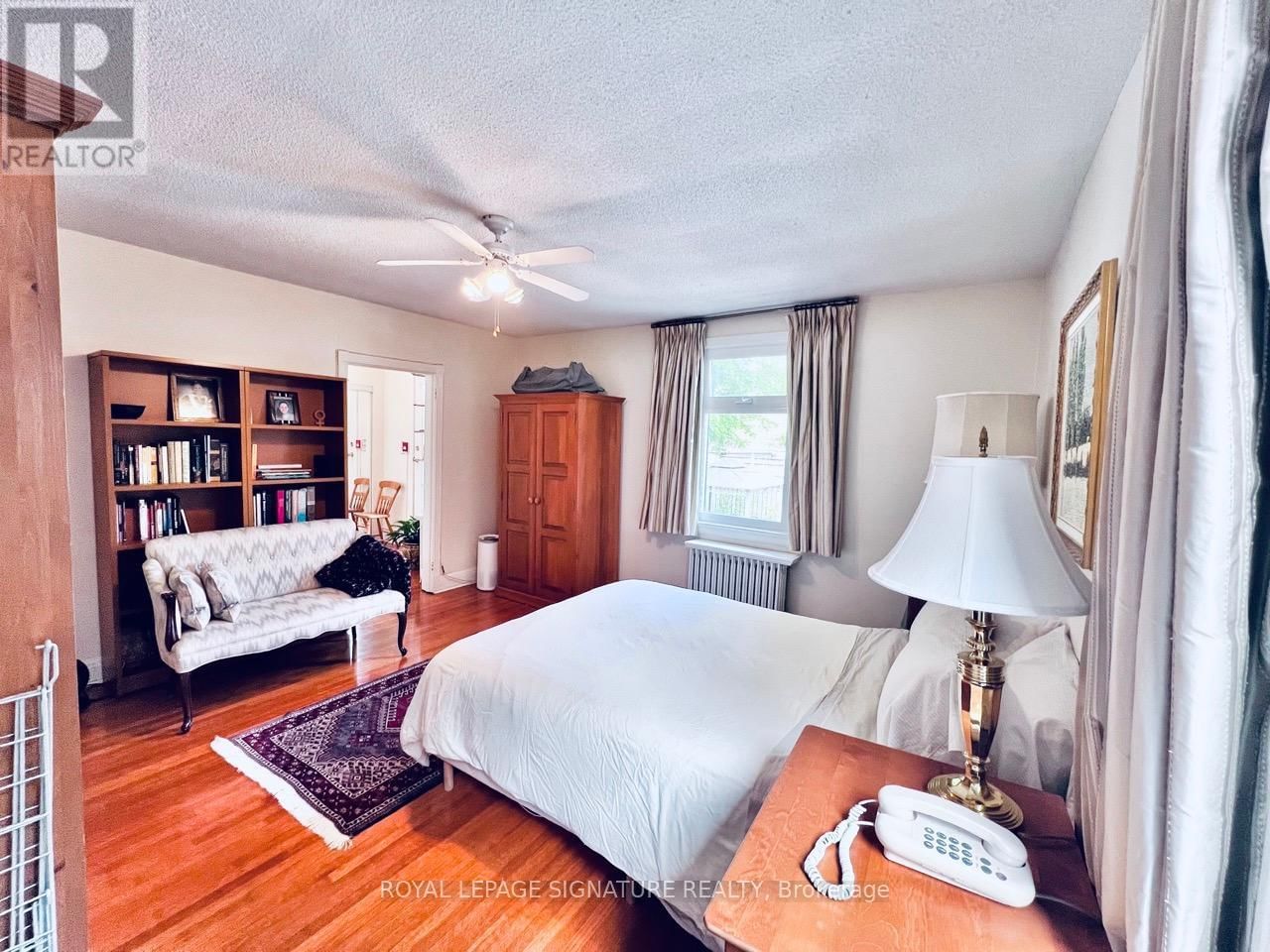 24 COLLEGE VIEW AVENUE Image 25