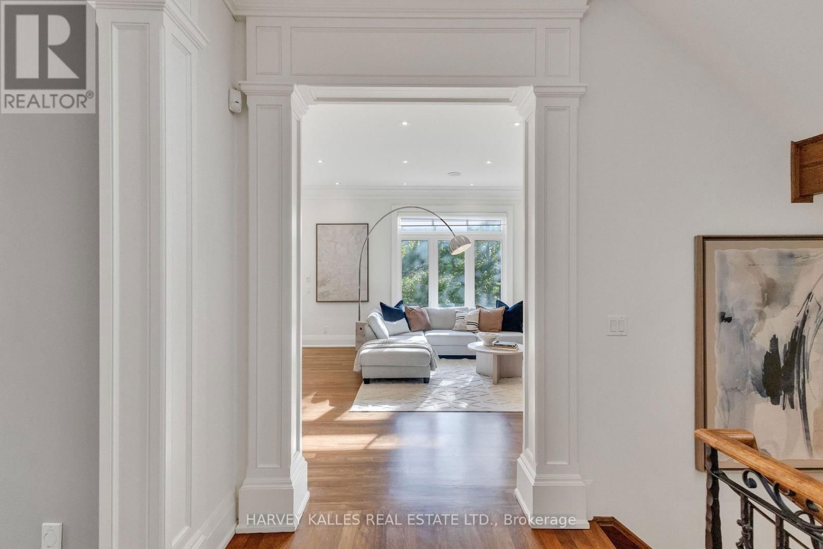 10 EASTON ROAD Image 12