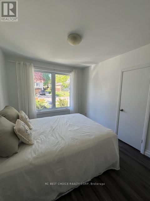 173 POYNTZ AVENUE Image 23