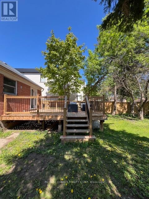 173 POYNTZ AVENUE Image 5