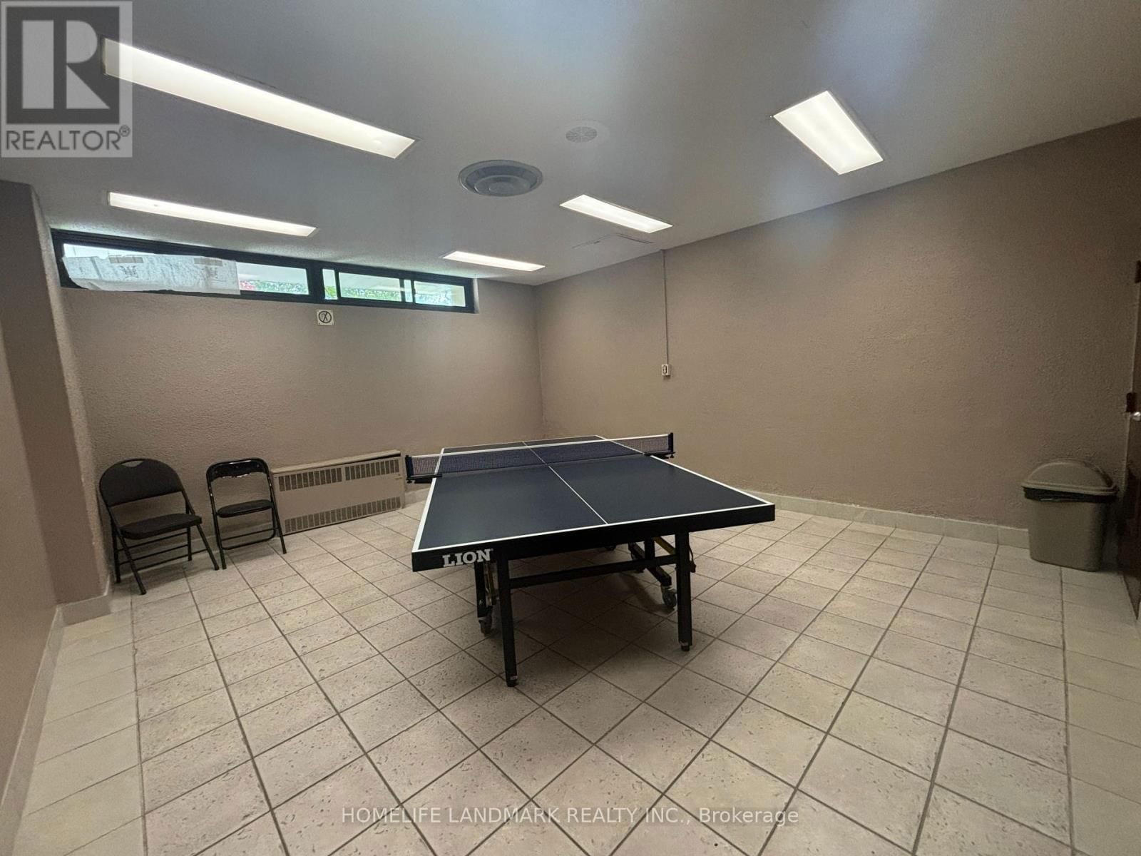 1110 - 260 SENECA HILL DRIVE Image 33