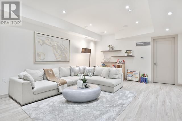 31 OVERTON CRESCENT Image 38