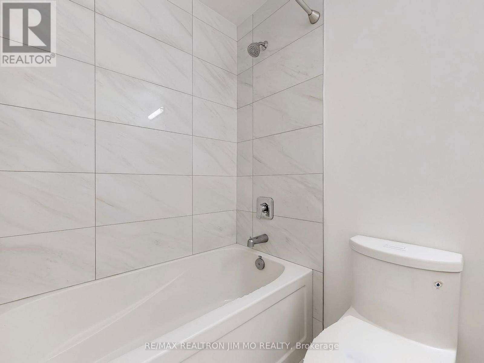 511 - 30 ORDNANCE STREET Image 28