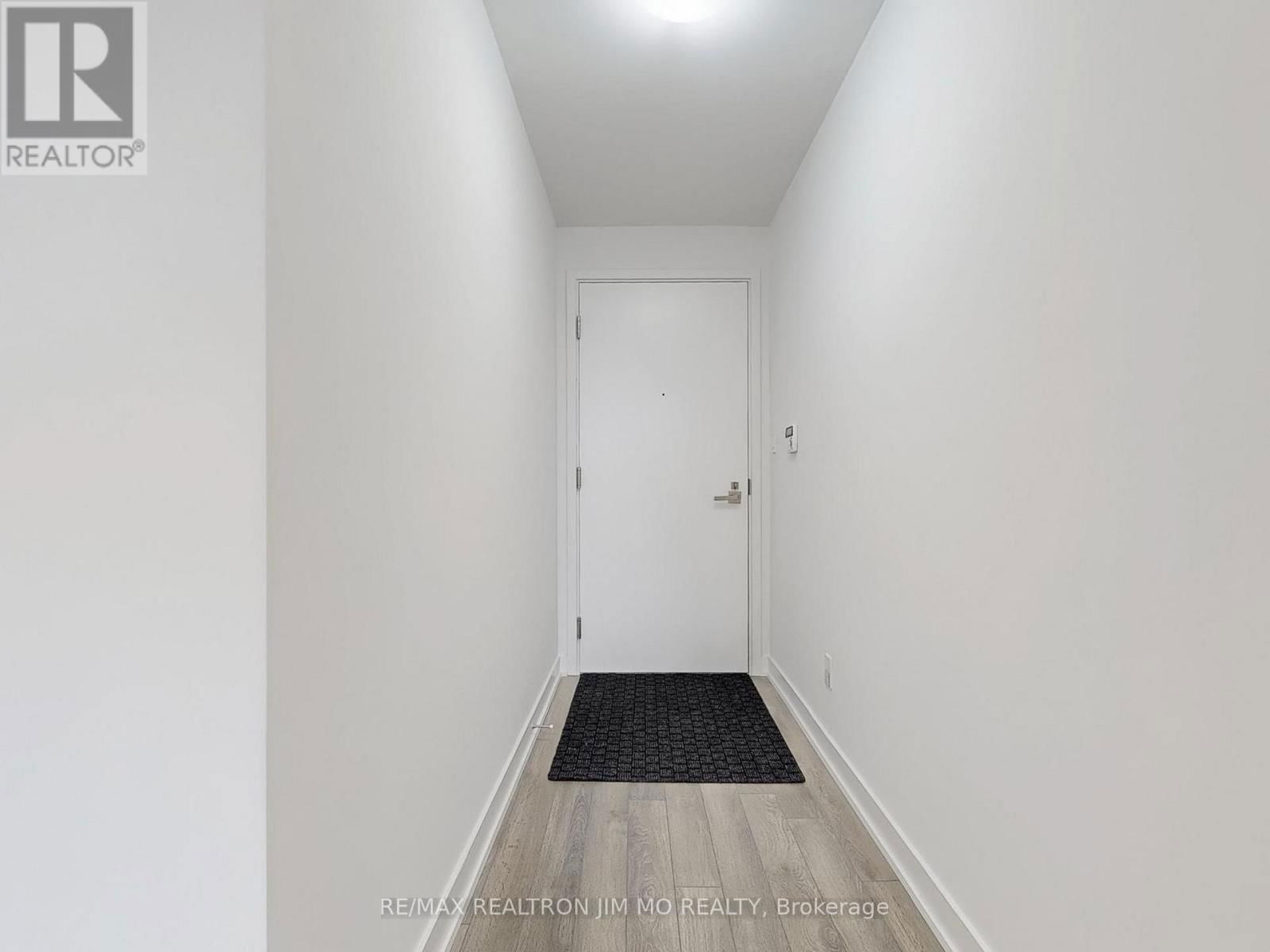 511 - 30 ORDNANCE STREET Image 33