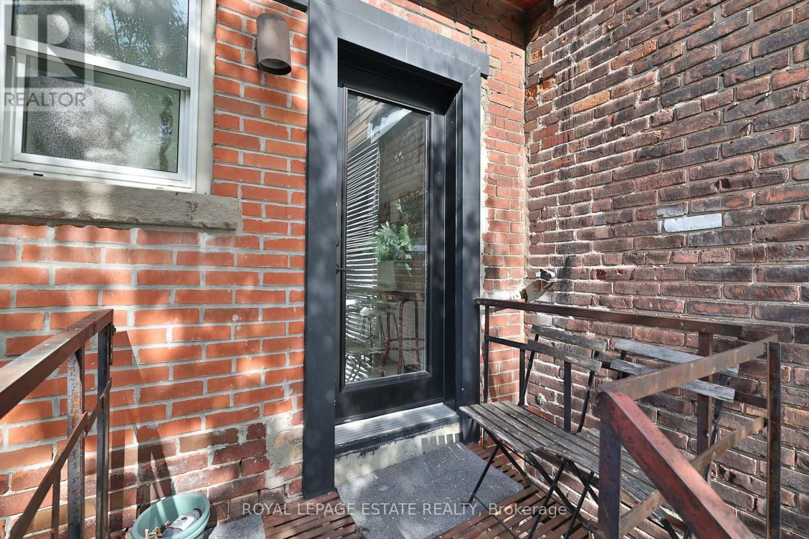 1088 BATHURST STREET Image 14