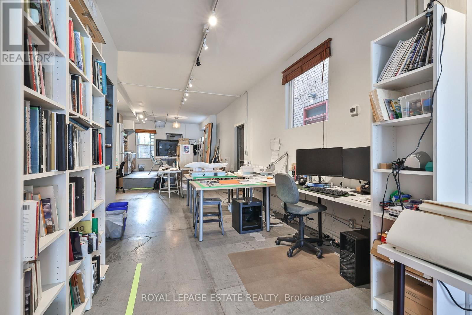 1088 BATHURST STREET Image 4