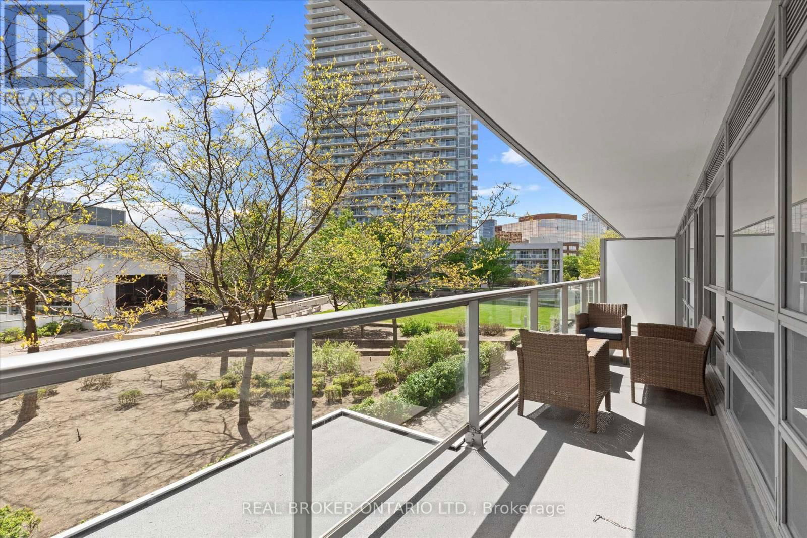 216 - 2035 SHEPPARD AVENUE EAST Image 22