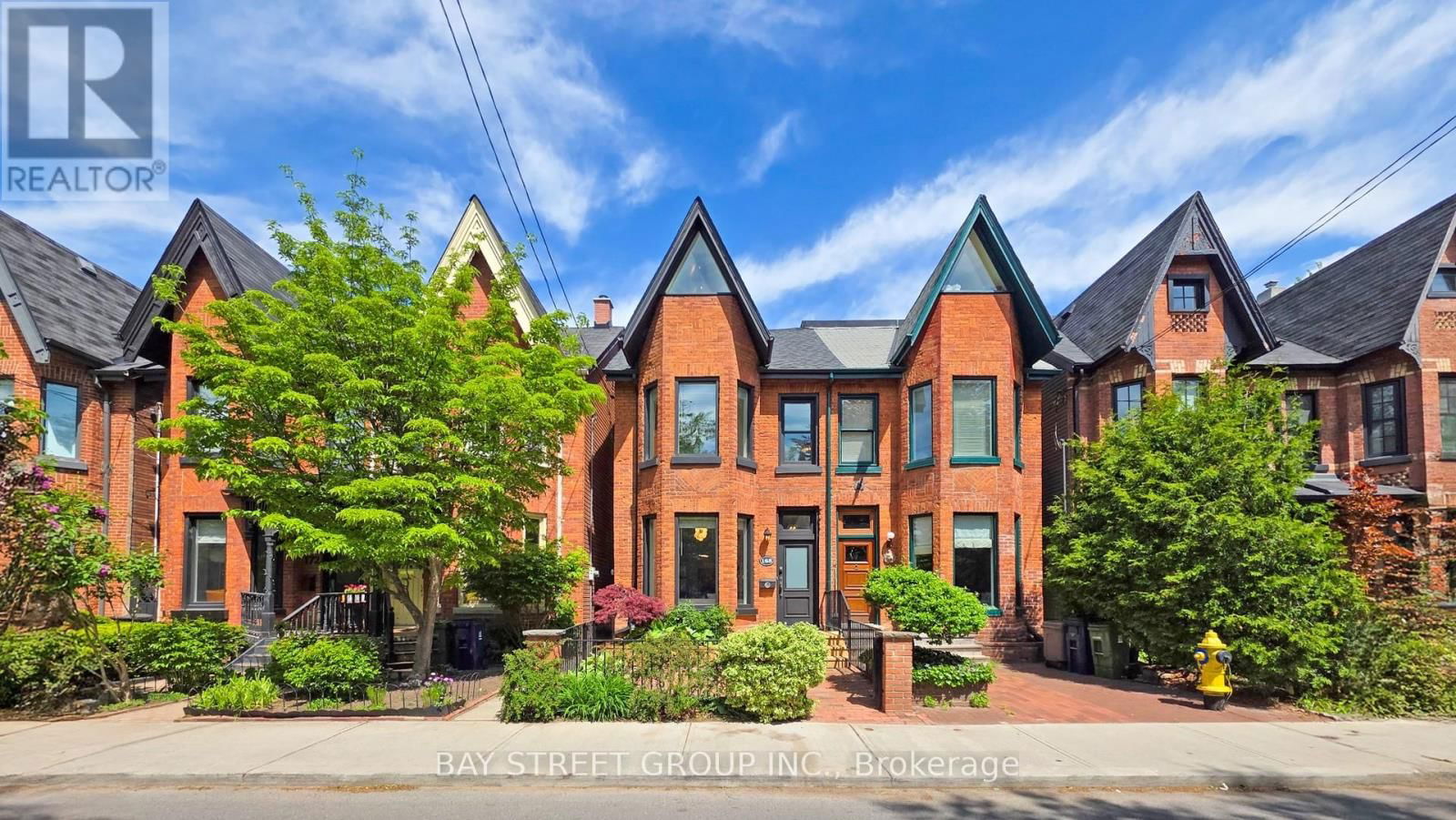 168 MACPHERSON AVENUE Image 2