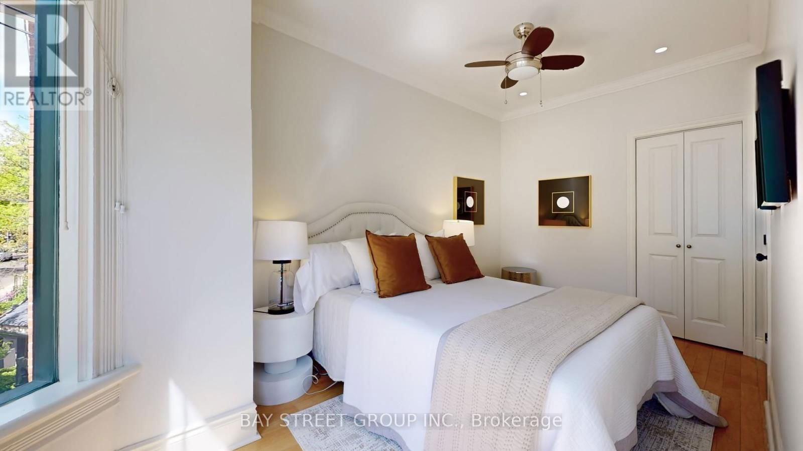 168 MACPHERSON AVENUE Image 22