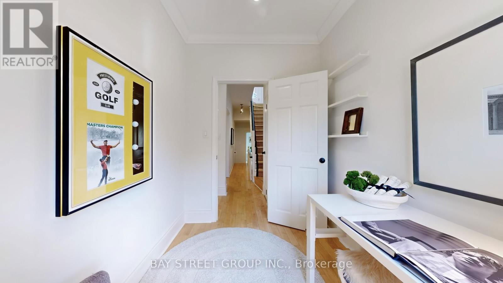 168 MACPHERSON AVENUE Image 24
