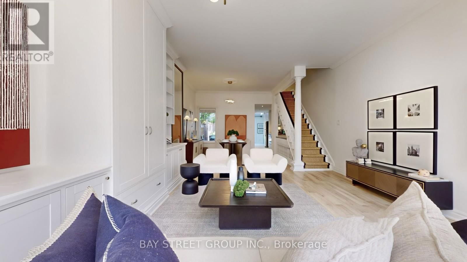 168 MACPHERSON AVENUE Image 6