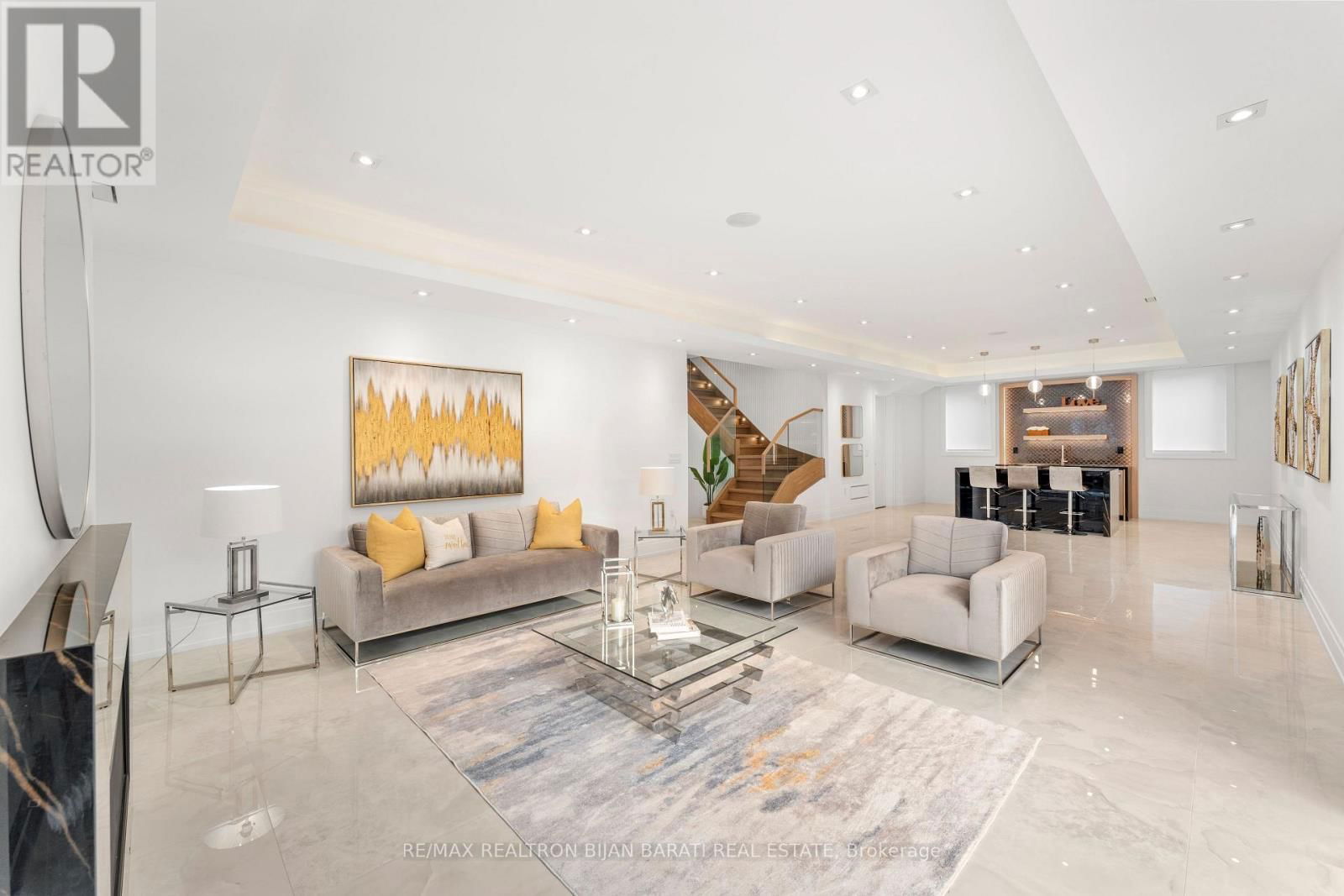 17 WARING COURT Image 31