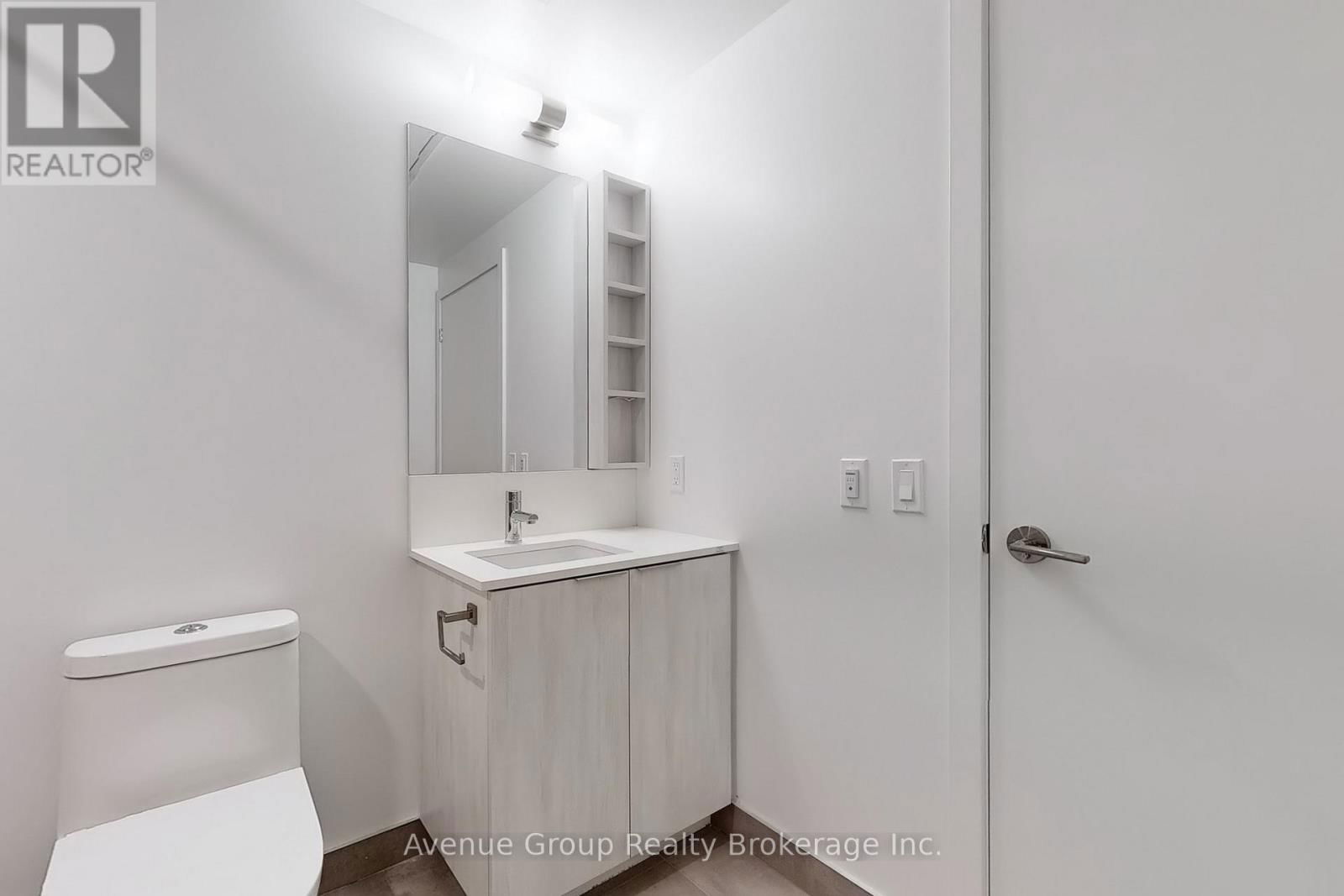 708 - 8 WELLESLEY STREET WEST Image 26