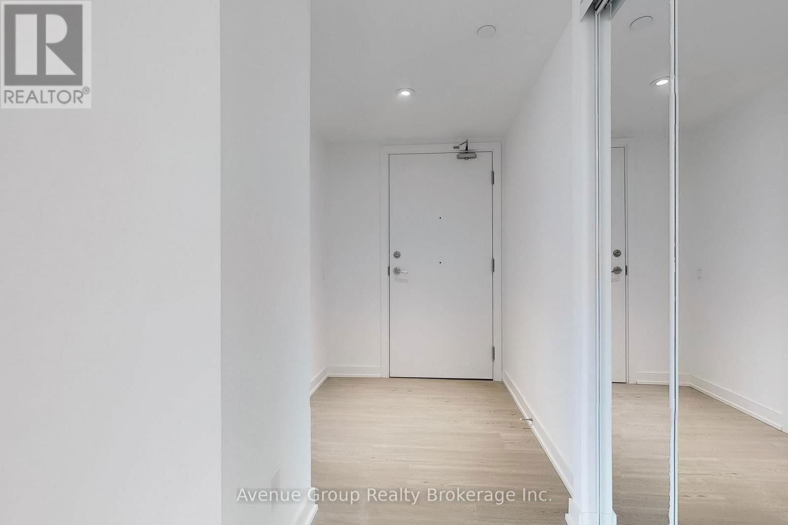 708 - 8 WELLESLEY STREET WEST Image 28