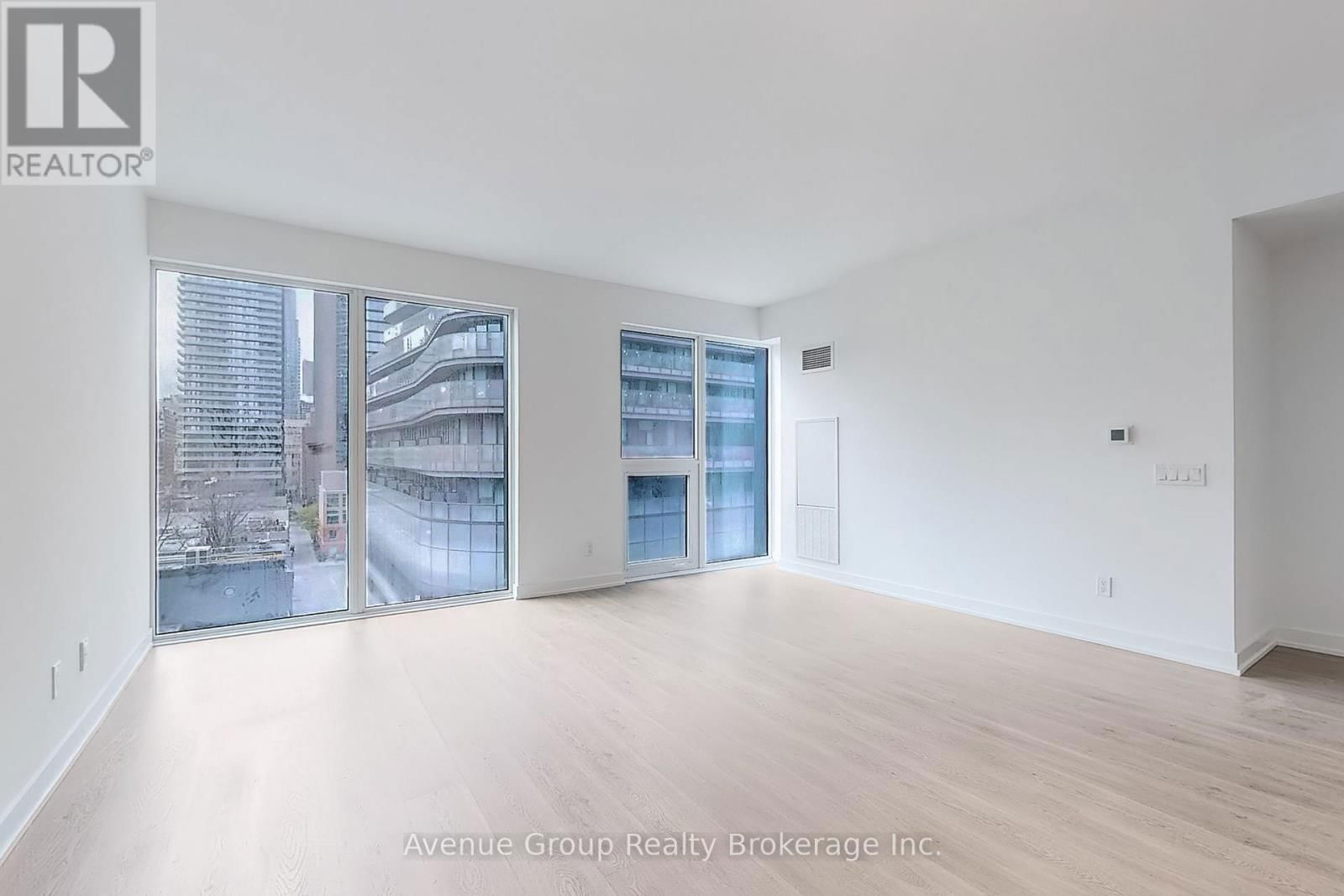 708 - 8 WELLESLEY STREET WEST Image 6