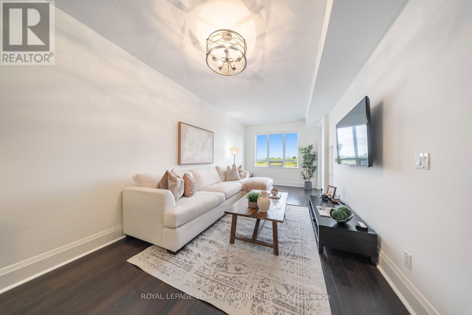 710 - 100 HARRISON GARDEN BOULEVARD Image 8