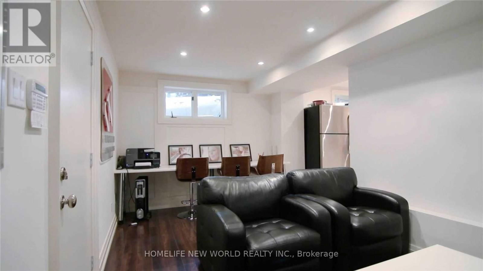 515 DAVENPORT ROAD Image 14
