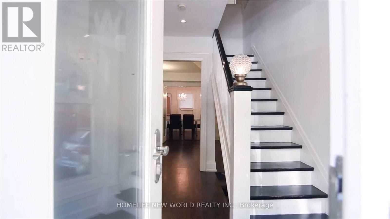 515 DAVENPORT ROAD Image 4