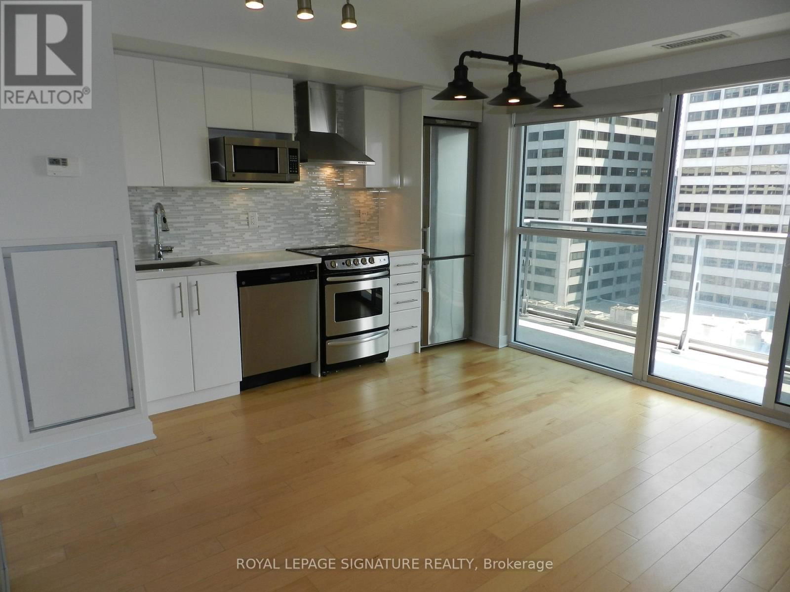 1608 - 58 ORCHARD VIEW BOULEVARD Image 6