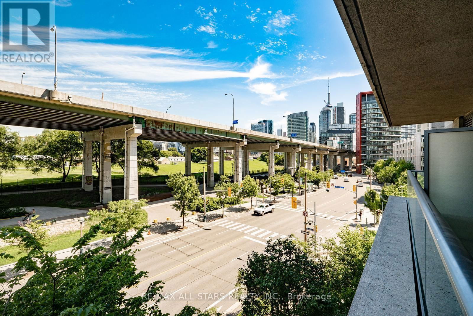 471 - 209 FORT YORK BOULEVARD Image 15